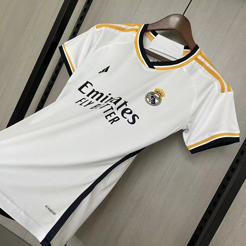 Camisa Real Madrid 23/24 Adidas Torcedor Feminina